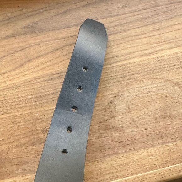 Salvatore Fareagamo Black Leather Men’s Belt 48W - Picture 6 of 8